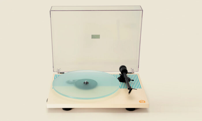 Pro-Ject x Houseplant HP1 Record Player