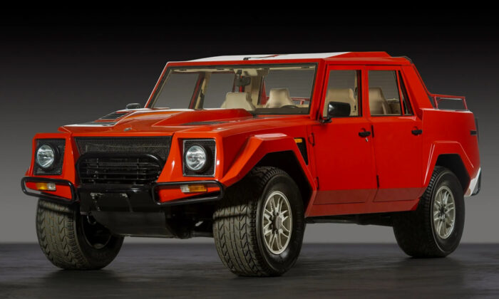 1991 Lamborghini LM002