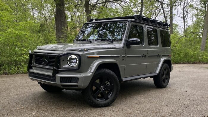 mercedes-benz-g550-front