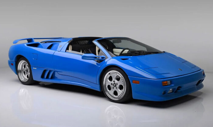 Donald Trump’s 1997 Lamborghini Diablo VT Roadster